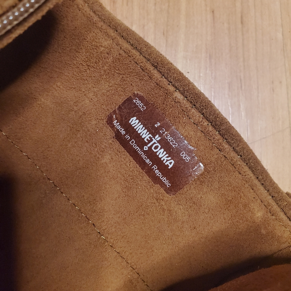 MINNETONKA KIDS BOOTS - Picture 7 of 8